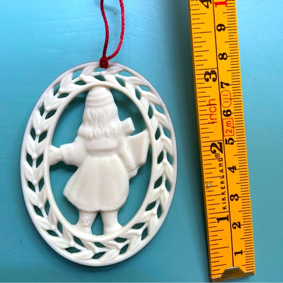 Lenox Christmas ornament - Picture 2 of 3